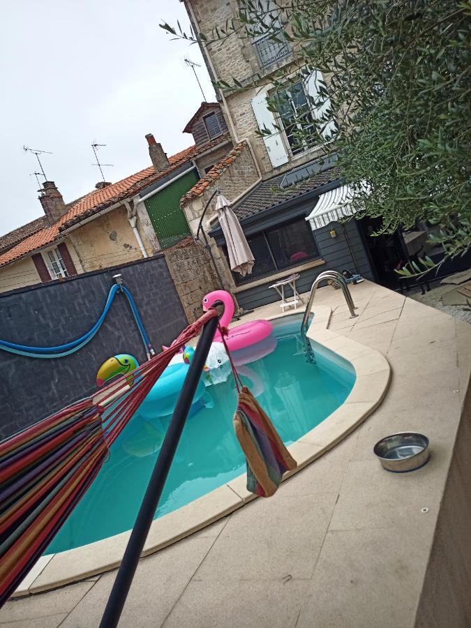 Belle Chambre D'Hote Pour 2 A 4 Personnes Apartment Chef-Boutonne Bagian luar foto
